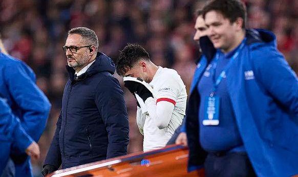 两大主力报销，巴萨还怎么踢那不勒斯？